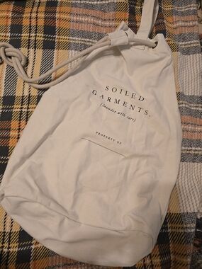 Canvas Laundry Tote Bag - White